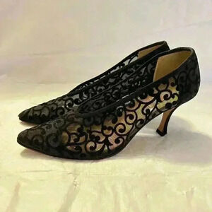 Vintage Red By Ramon Tenza Black Velvet Flocked Scroll Design Sz 8